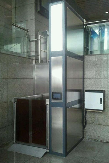 殘疾人(ren)升降機 殘(can)疾人升降(jiang)機